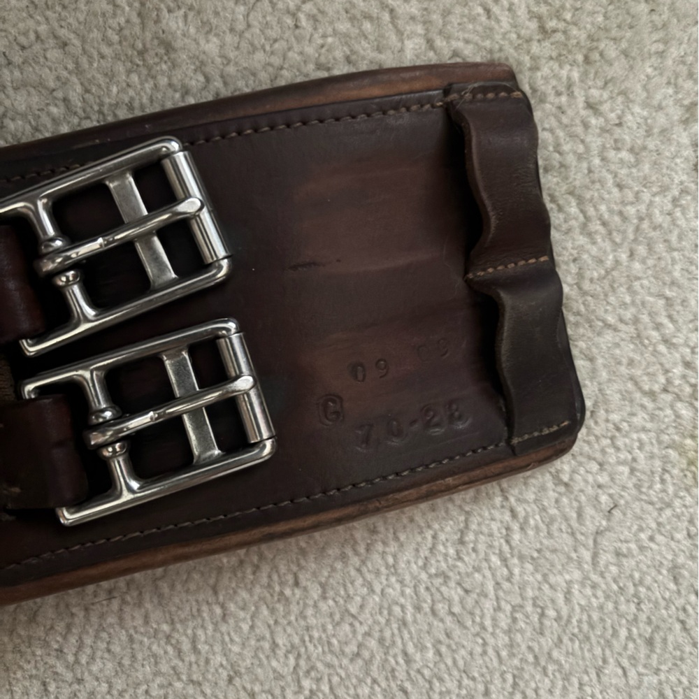 CWD Short Leather Anatomical Girth 28” / 70 cm - Picture 5 of 8